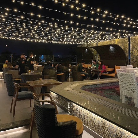 Swiss Lounge